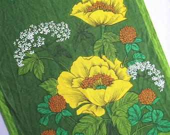 Vintage Tea Towel: St Michael Yellow Poppies, Wildflowers, Green, 70s, 80s, Retro Kitchen Decor