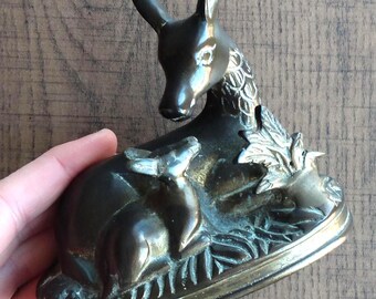 Vintage Deer and Fawn Figurine: Mid-Century Metal Sculpture, Wildlife, Forest, Woodland, Retro Decor, Brass Animals