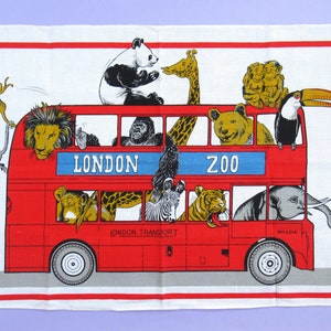 Torchon vintage: Zoo de Londres, animaux à bord d'un bus à impériale rouge, souvenir, torchon, rare, années 60 ou 70, inutilisé, lin et coton image 4