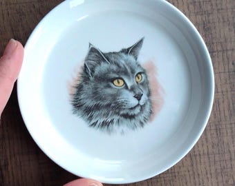 Vintage Ceramic Persian Cat Trinket Dish: Retro Cat Lover Decor