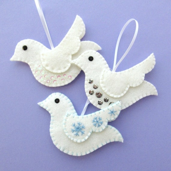 Set of 6 Handmade Felt Heart Ornaments with Doves, 'Love Doves