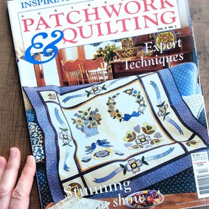 Australian Patchwork & Quilting Magazine, Vol 8 No 1, December 2000, vintage craft magazine, pull-out paper pattern sheet included