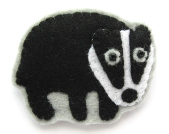 Felt Badger Brooch Pattern, Woodland Animal Sewing Tutorial (PDF)