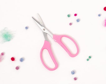 Japanese Crafter's Scissors by Hamanaka