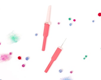 Needle Felting Tool // perfect for punch needle clean up!