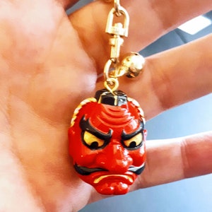 Tengu mask keychain, japanese tengu keychain,  tengu keyring, gift for him, japanese traditional evil mask, oni tengu keychain