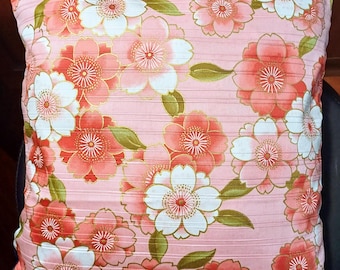 Funda de cojín Sakura rosa: almohada de algodón con estampado floral japonés