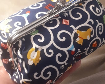 Karakusa Shiba Inu, navy blue Clasp Pouch - Kiss Lock Makeup Pouch - Japanese Pattern Cute Makeup Bags