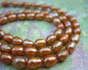 Rusty Golden Yellow Rice-Shaped Freshwater Pearls-Fall Jewelry-One Strand