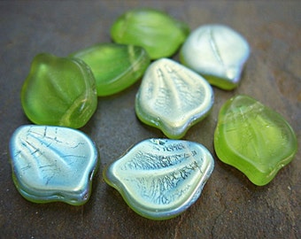 Grass Green Leaf Czech Beads - B-6502