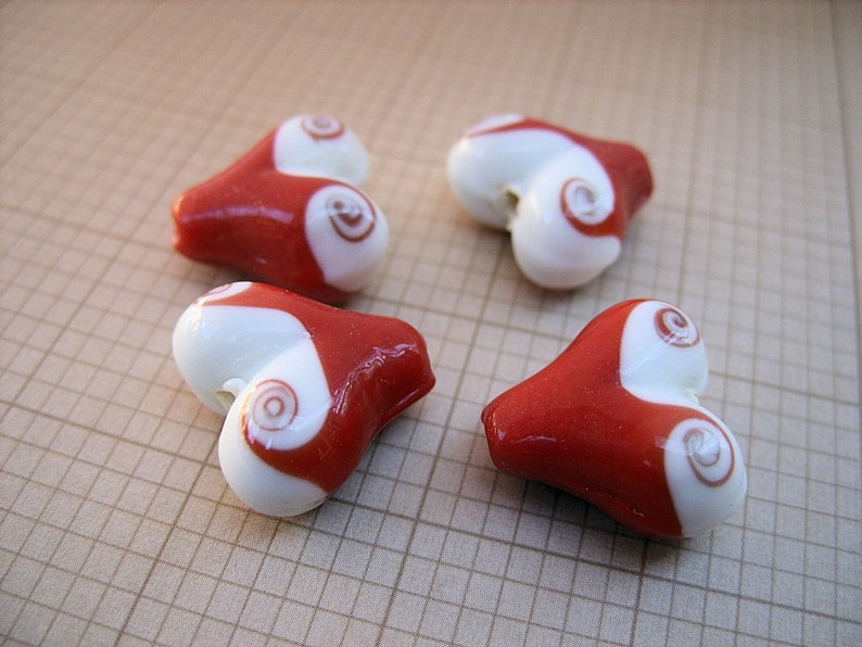 Lampwork Beads Hearts with Swirls image 3