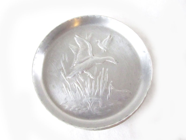 Metal Coasters Vintage Old Houseware Sporting Goods 6 Duck Geese Six