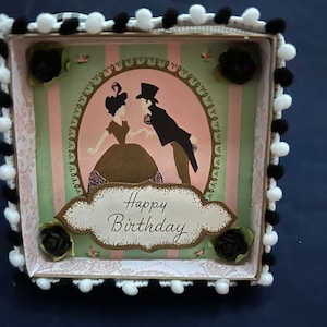 Happy Birthday diorama, schaduwdoos, gelaagde kaart, zwart en wit, man en vrouw, bloemen, vintage gratis verzending