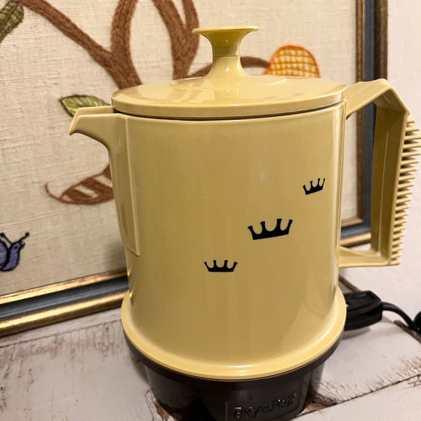 Midcentury Poly Perk coffee maker percolator