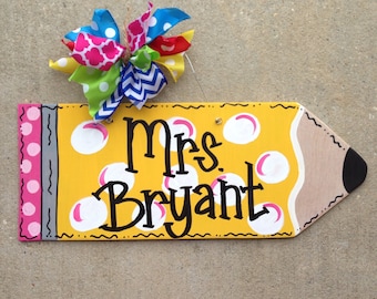 Monogrammed Teachers Pencil. Wooden door hanger.  Teacher Appreciation. Teacher name. Back to School, wooden sign