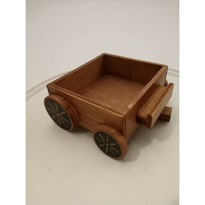 WOODEN TOY CART Wagon Stationary Wheels 4&quot; As-is by  V.G. Japan Vintage Estate.