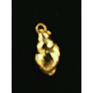 SHELL SPIRAL PENDANT Charm Electroplated Goldtone Vintage Estate