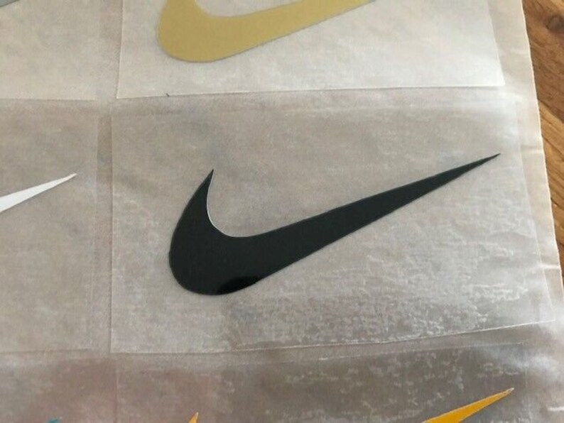 NIKE PATCH FLOCAGE logo publicitaire petit modèle 6.3 cm par 2.3 cm Noir