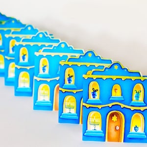 CARTE DE HANUKKA | de voeux de maison de Hanoucca | carte en forme de maison pour Hanoucca | Carte De Vœux Pour Les Fêtes De Hanoukka | Cartes Valerie Walsh