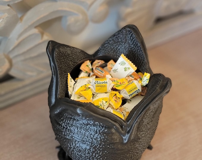 Featured listing image: Alien Bowl Facehugger decor candy bowl Halloween