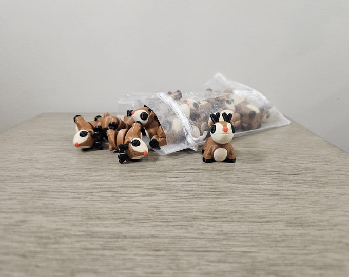 Mini Articulated Reindeer Figurine – 3D Printed Fidget Animal