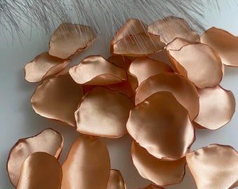 Senapsguldfärgade satinrosenblad – Höstbröllopskonfetti