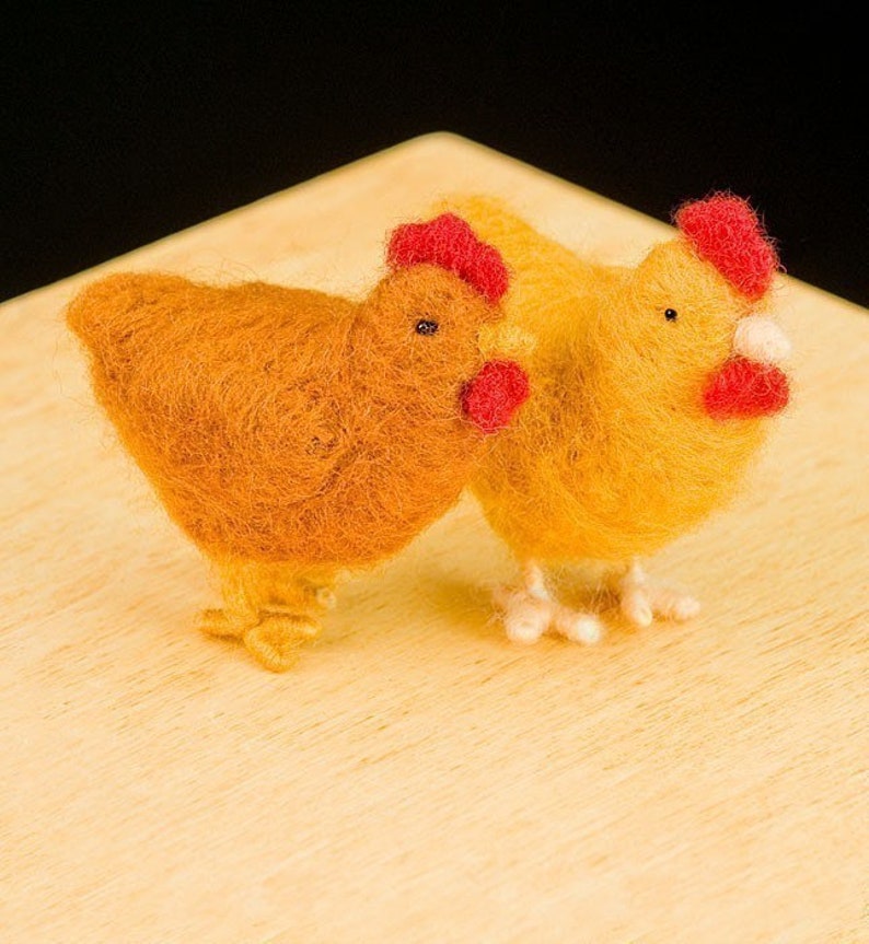 Chickens Needle Felting Kit image 2