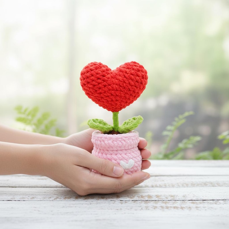 Crochet Heart Plant Pot PDF Pattern - Heart Potted Amigurumi, Easy Mother's Day Gift Crochet Tutorial, Gift for Mom Crochet image 3