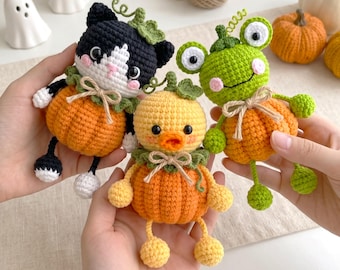 Bundle Halloween Animals Hanging Crochet PDF Pattern - Cute Spooky Halloween Hanging Amigurumi: Frog, Cat, Duckling - Cozy Crochet Pattern
