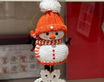 Snowman Hanging Crochet PDF Pattern - Christmas Ornaments Crochet - Christmas Tree Decoration Crochet Tutorial - Winter Vibe Amigurumi