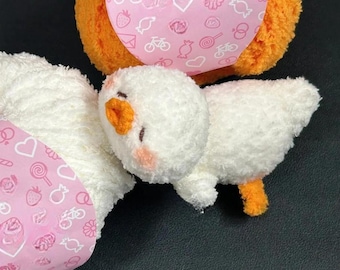 おもしろい小さなアヒルのキーホルダーの編み図、かわいいミニアヒルの