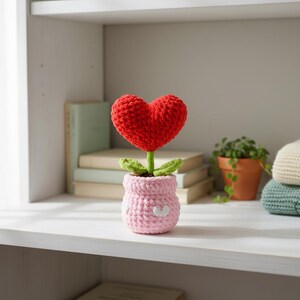 Crochet Heart Plant Pot PDF Pattern - Heart Potted Amigurumi, Easy Mother's Day Gift Crochet Tutorial, Gift for Mom Crochet image 4