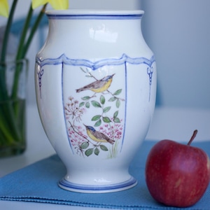 Vintage Delft Porcelain Bird Vase, Hand-painted Maria de Vrey, Porcelain Decor, Old Vases