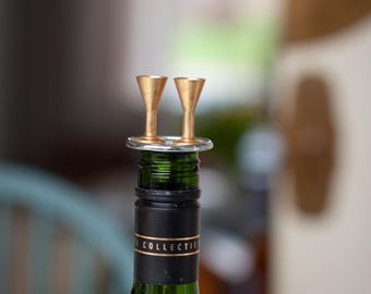 Vintage Gold-Plated Champagne Stopper: Wine Lover Gift