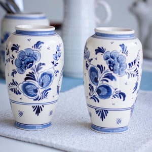 Charming Delft Blue Vases: Traditional Dutch Decor with a Vintage Twist