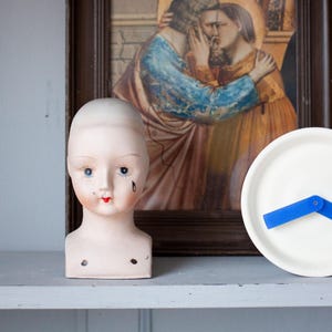 Vintage Doll&#39;s Head Made of Bisque Porcelain, Porcelain Doll Head, Dolls Parts, Decoration, Doll Bust, Doll Making, Antique Doll Parts