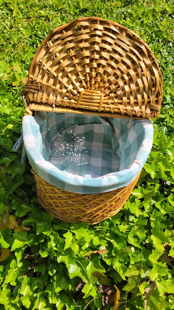 Vintage Wicker Picnic Basket with Blue Gingham Pl… - image 8