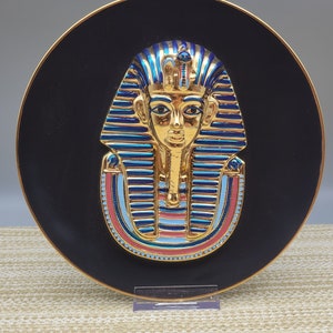 Vintage Osiris Porcelain Plate - The Golden Mask of Tutankhamun Collector&#39;s Plate Ancient Egypt - Egyptian King Tut Pharaoh
