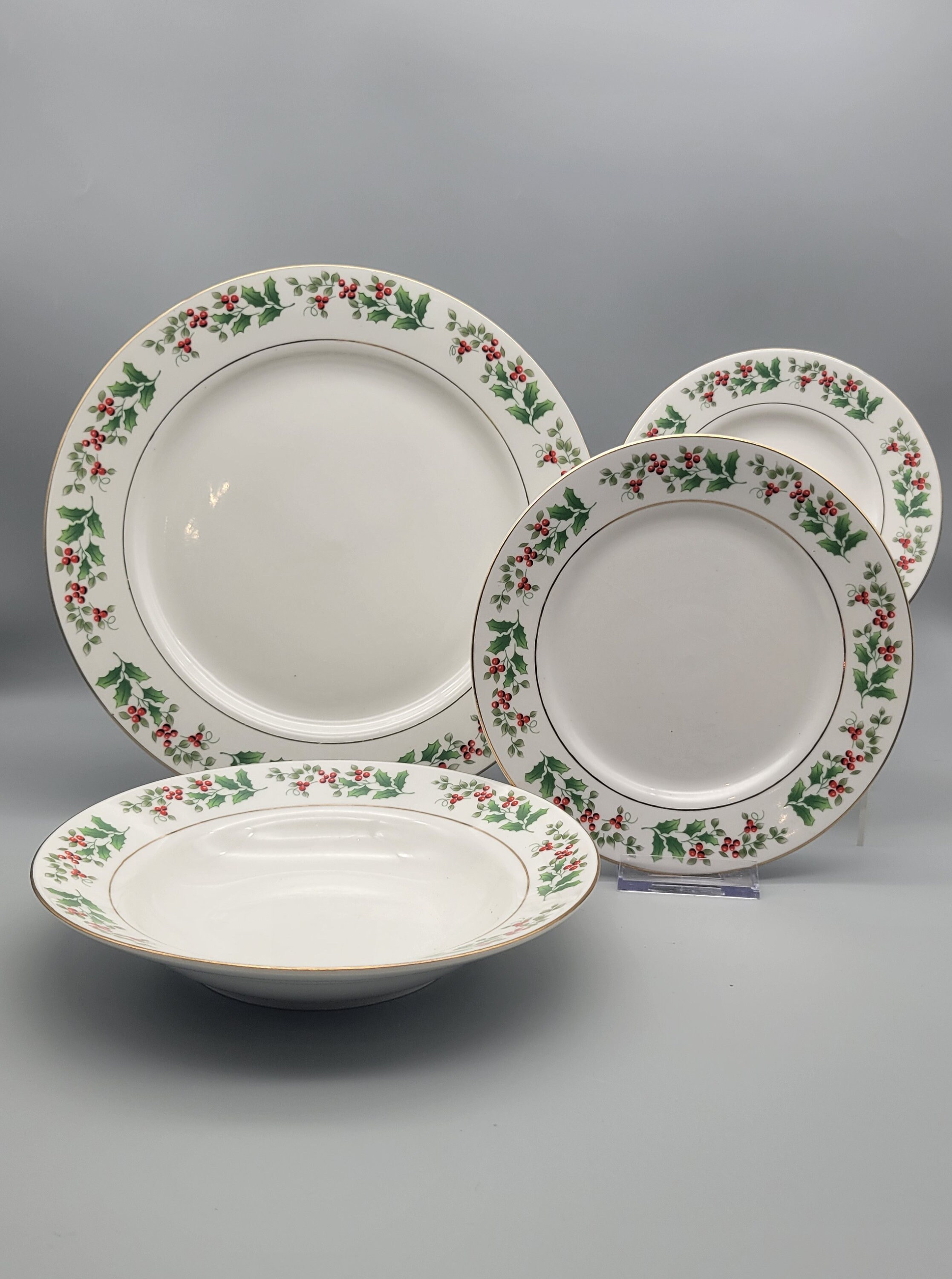 Vintage Christmas Dinner Set Christmas Charm Delight Holiday