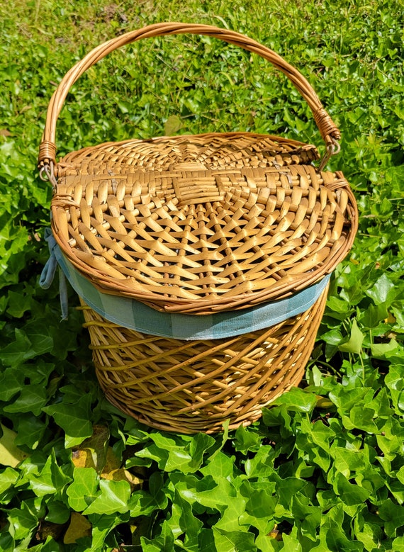 Vintage Wicker Picnic Basket with Blue Gingham Pl… - image 4