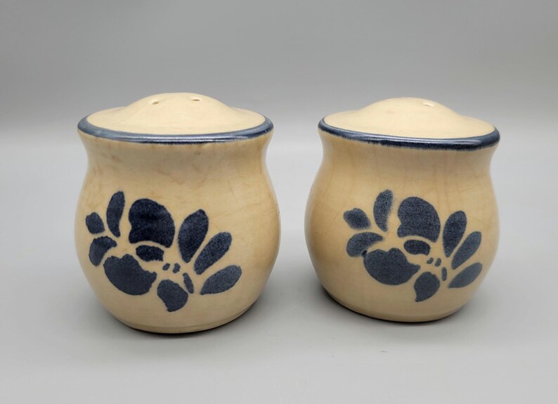 Vintage Pfaltzgraff Stoneware Folk Art Salt and Pepper Shaker Set - Salt Glaze Pottery - Replacement Piece image 4