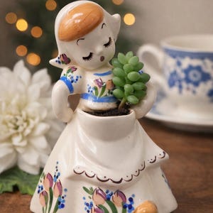 Vintage DeLee Dutch Girl Planter | California Pottery Figurine | Hand Painted Ceramic | Mid Century Figural Planter
