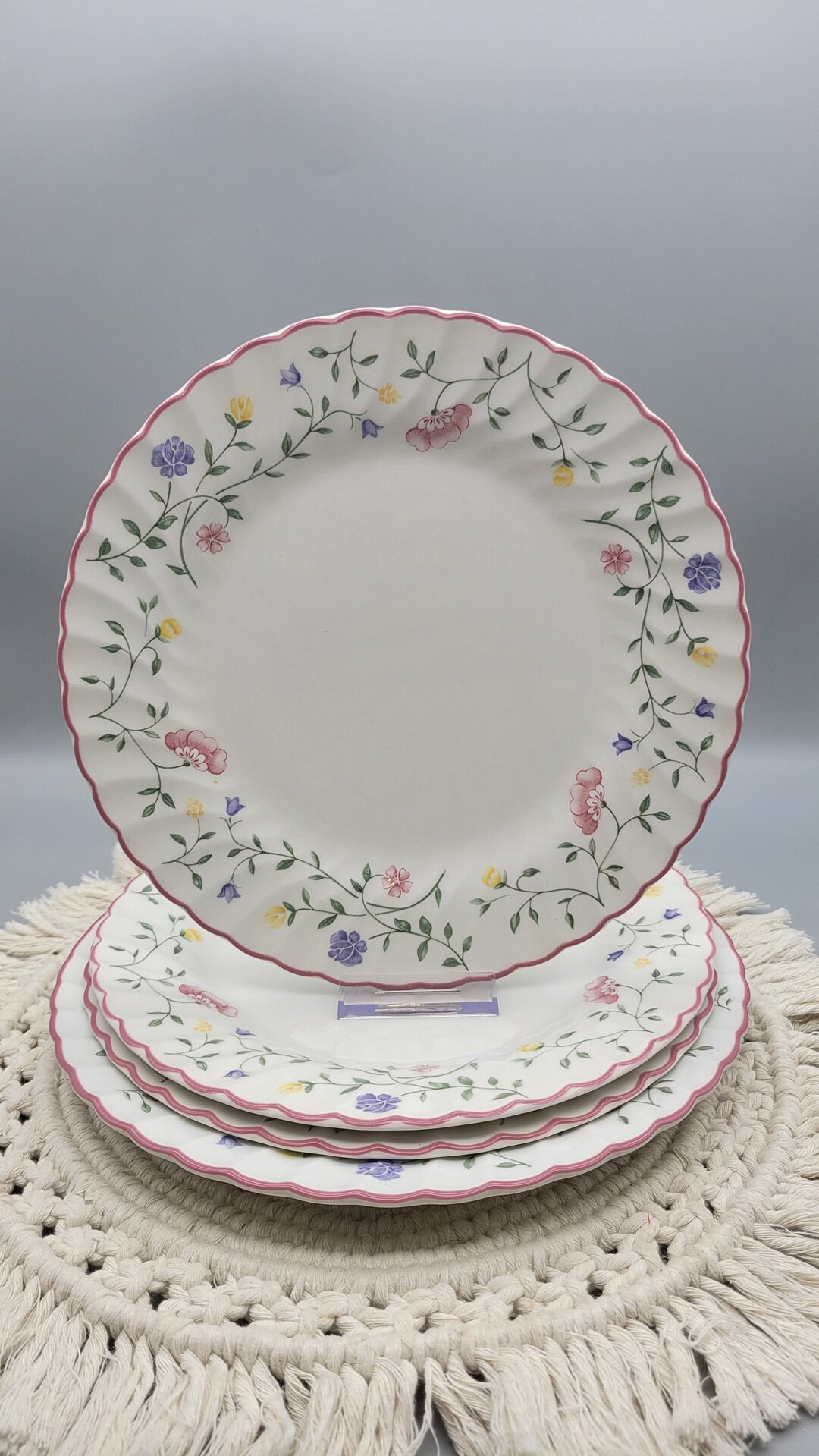 Vintage Johnson Brothers Summer Chintz Dinner Plates Made in England