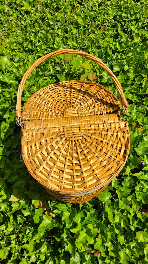 Vintage Wicker Picnic Basket with Blue Gingham Pl… - image 5