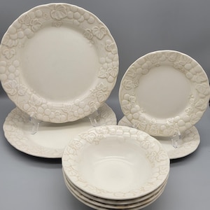 Metlox Poppytrail Antique Grape White Replacement Dinnerware | Dinner Plates, Salad Plates & Soup Bowls | Vernon California Pottery