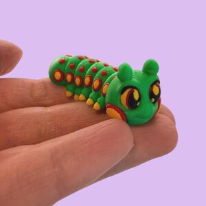 3dprinted - Caterpillar - Desk Toy - Articulating Toys - Fidgets - 3d Printed Bug - Anxiety
