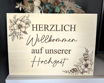 Letrero de madera grabado para bodas: personalizado y hecho con cariño.