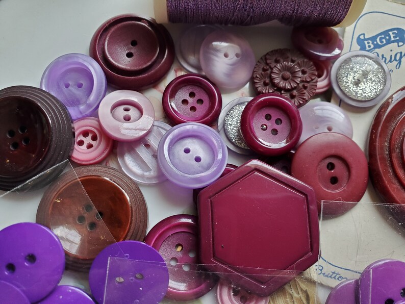 Fifty Cottage Chic Buttons .. Shades of Purple plus Thread .. Buttons. 50