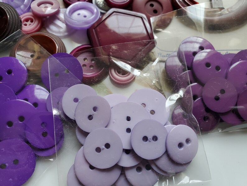 Fifty Cottage Chic Buttons .. Shades of Purple plus Thread .. Buttons. 50