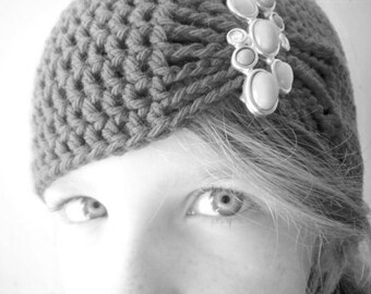 Flapper Style Cloche Hat - Design your own hat with colors and brooches - Winter Hats for Girls